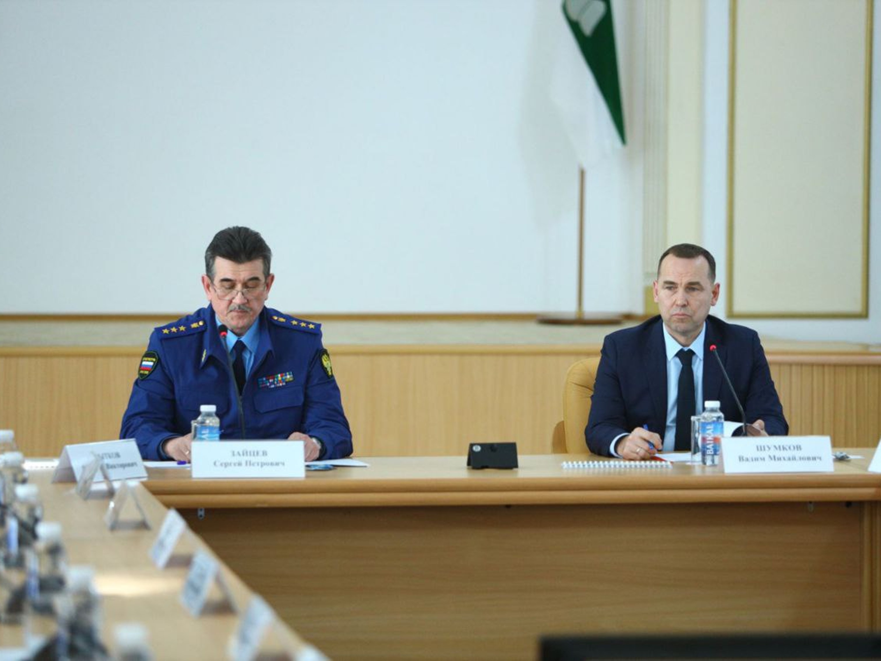Губернатор Вадим Шумков совместно с заместителем генерального прокурора РФ Сергеем Зайцевым 4 апреля провёл заседание Комиссии по чрезвычайным ситуациям.
