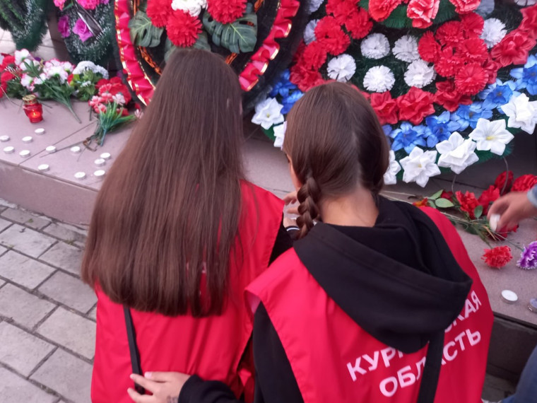 В Альменево почтили память солдат Великой Отечественной войны. В Альменево почтили память солдат Великой Отечественной войны.